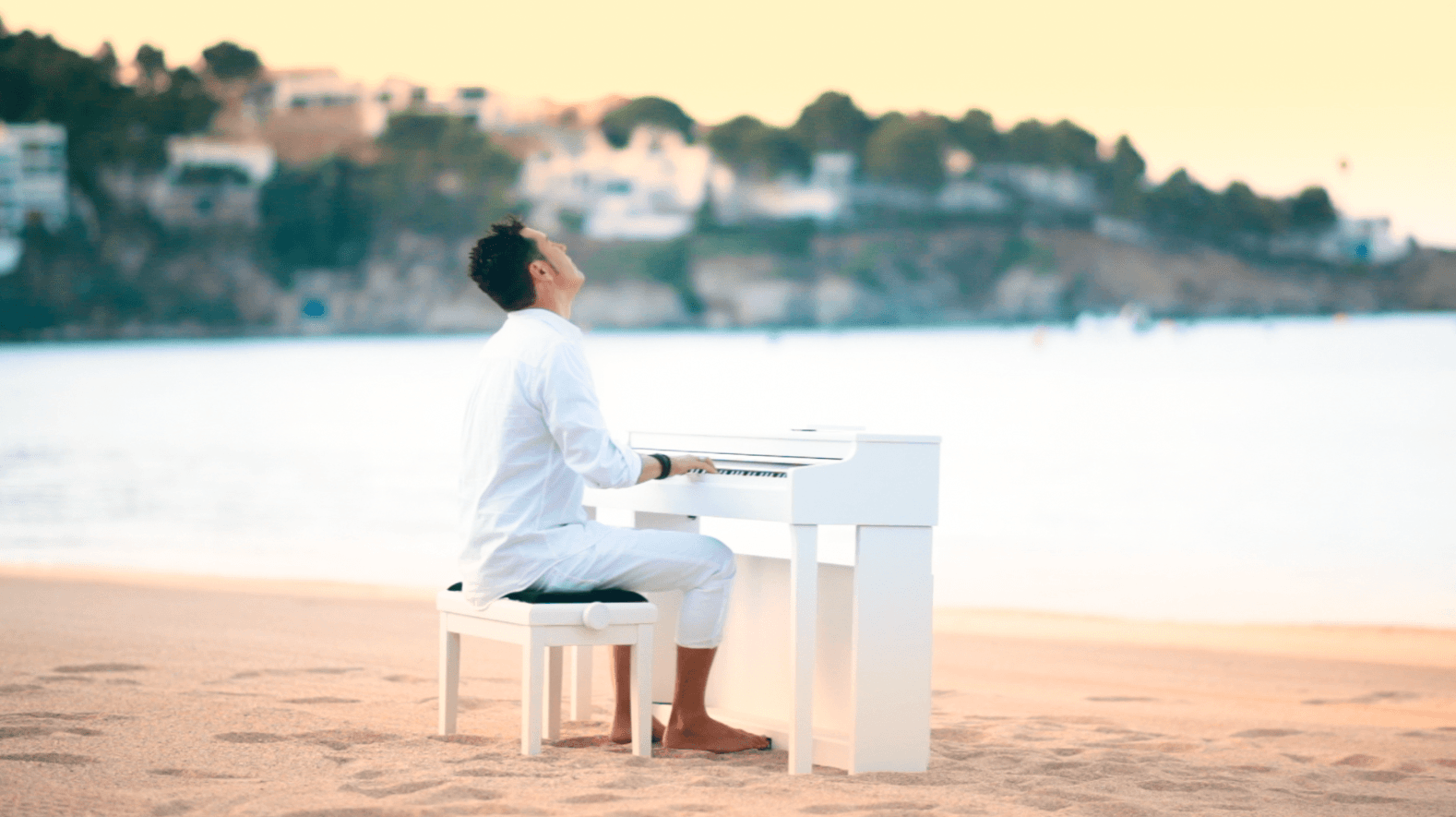 Dani Ramirez — Videoclip "Dani Ramirez - Cuando acaba el placer"