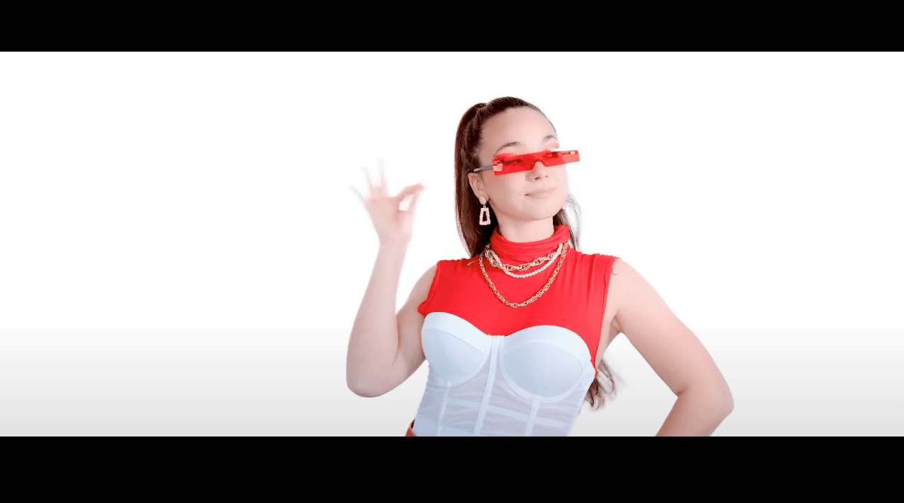 Maria La Muela — Videoclip "Maria La Muela - Codigo Secreto - 4K"