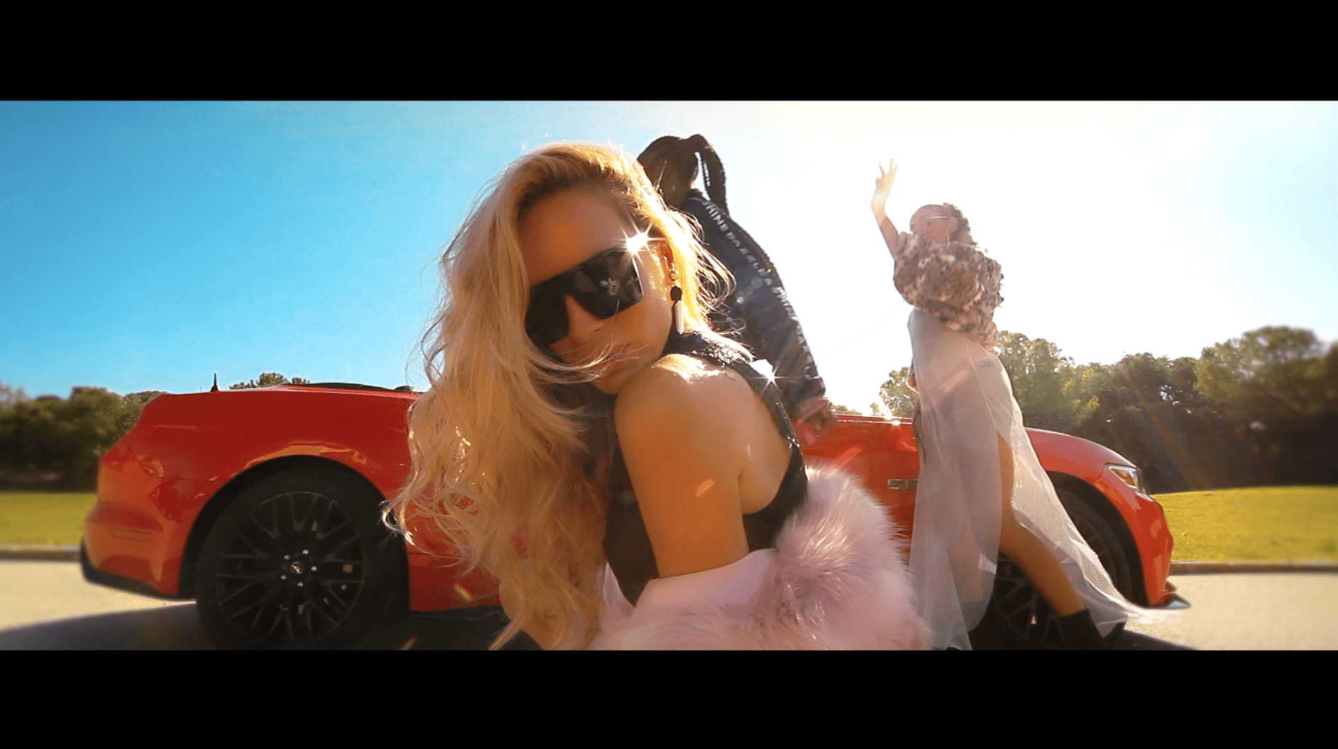 Romy Low feat Manny Xo — Videoclip "Romy Low feat Manny Xo - Matando el Tema"