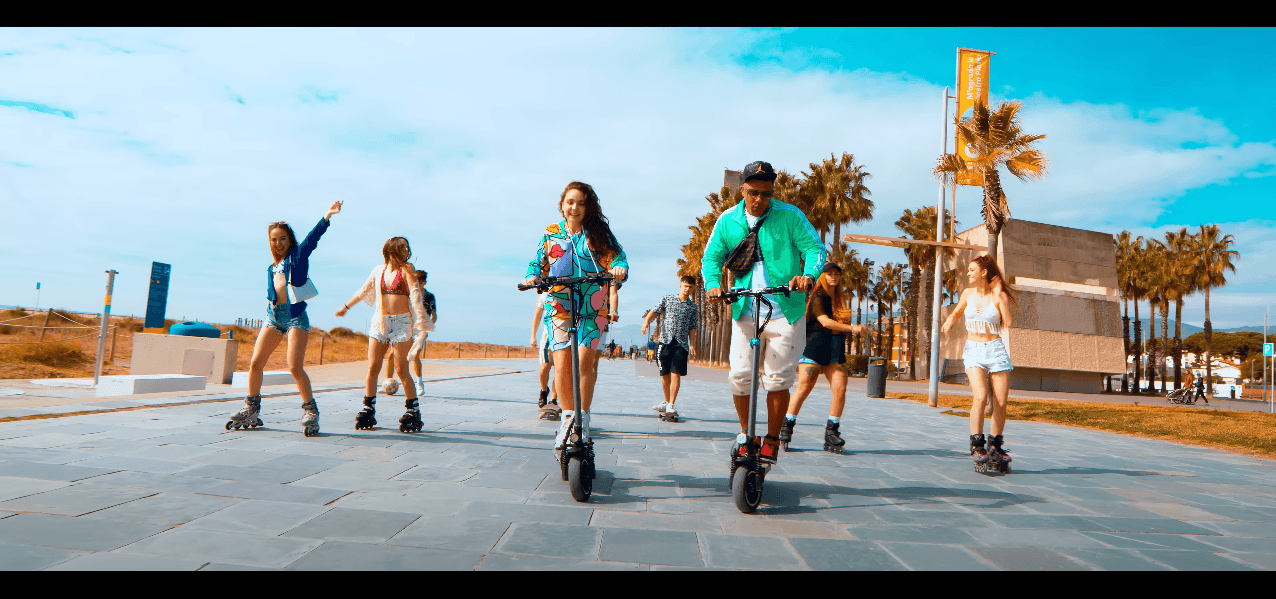 Henry Méndez, Maria La Muela, El Completo Rd — Videoclip "Henry Méndez, Maria La Muela, El Completo Rd - Mami - 4K"
