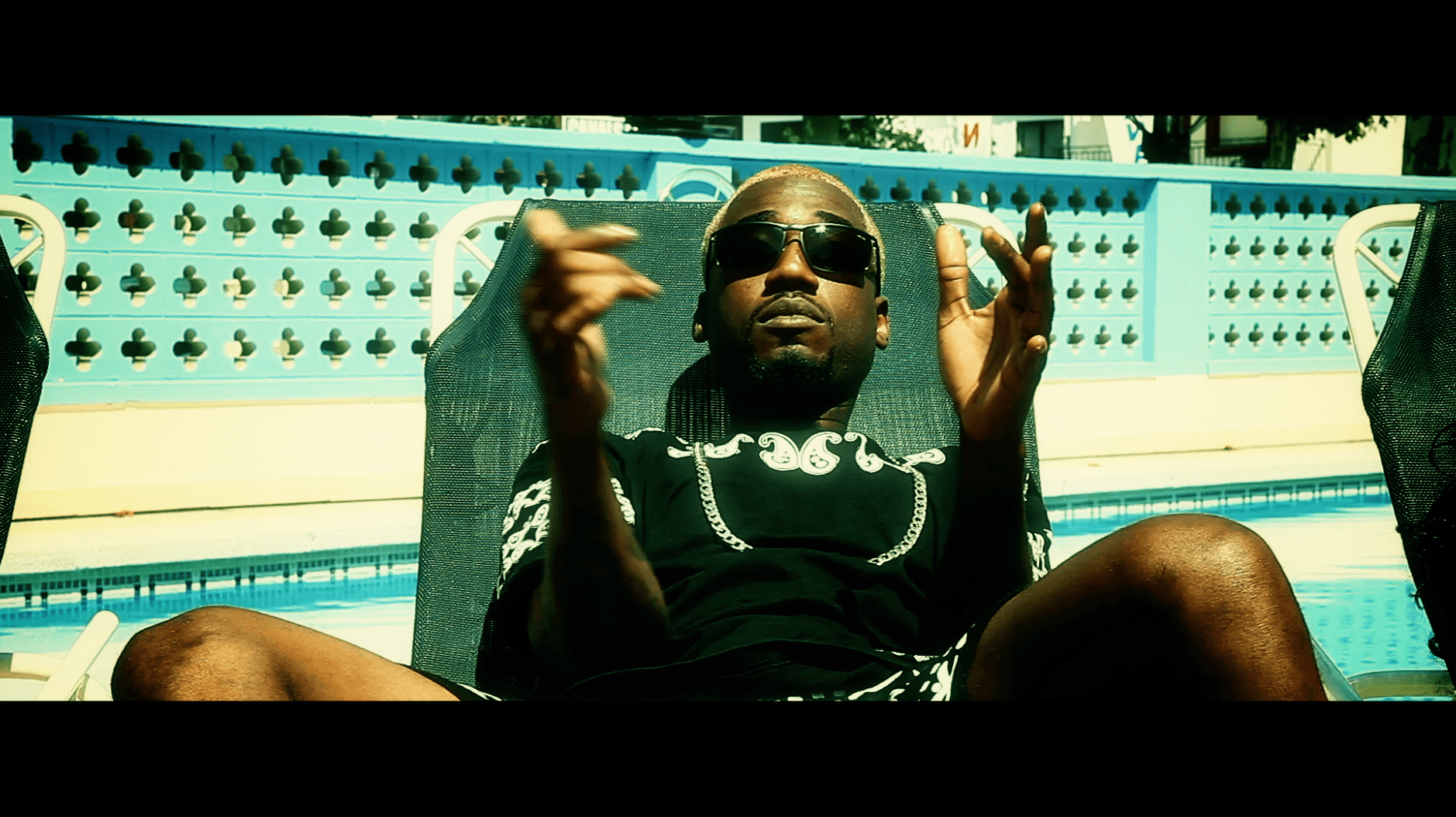 Machete Groy — Videoclip "Machete Groy - El Gorila"